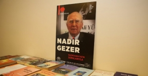 Bursalı yazar Nadir Gezer'in kitapları Nilüfer'e bağışlandı