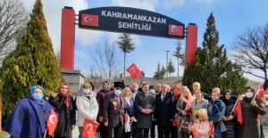 Şehit Aileleri Lütfü Türkkan'ı bağrına bastı