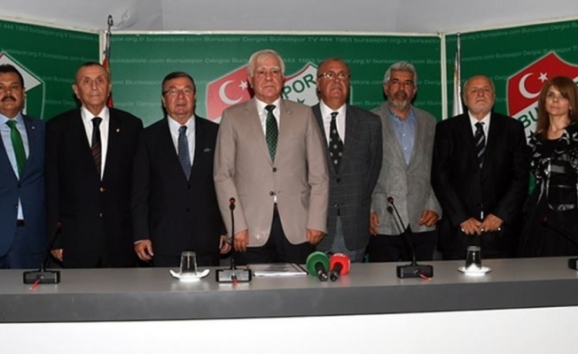 Bursaspor'da divan başkanı İdris Sevinç, güven tazeledi
