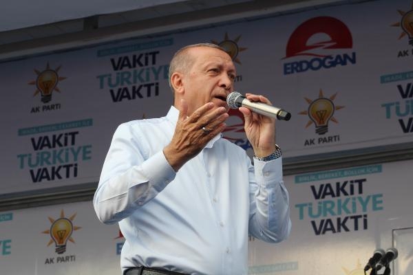 Erdoğan: Milletim 24 Haziran'da sizleri sandığa gömecek