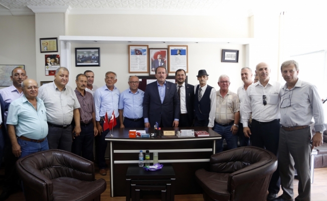 AK Parti Genel Başkan Yardımcısı Karacan'dan muhtarlara ziyaret