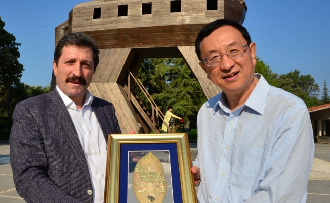 Çinli Bakan Shugang Troya Antik Kenti'ni ziyaret etti