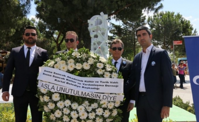 Srebrenitsa kurbanları Kartal'da anıldı