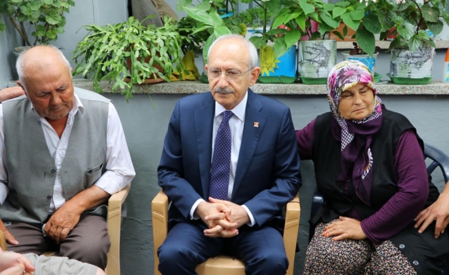 Kemal Kılıçdaroğlu Kazazedeleri ziyaret etti