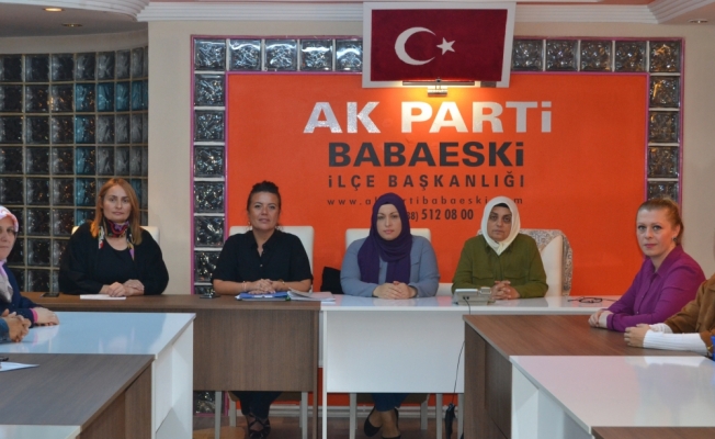 AK Parti kadın kolları toplandı
