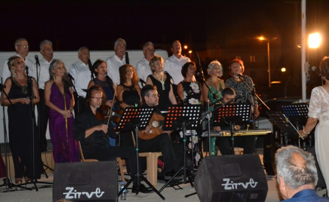 Ayvalık'ta Türk Sanat Müziği konseri
