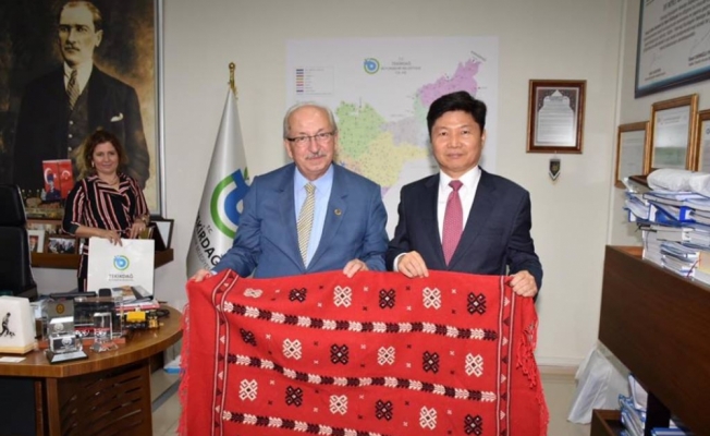 Güney Kore Başkonsolosu Hong'tan Albayrak'a ziyaret