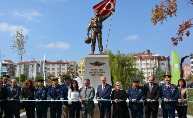 Şehit Hava Pilot Yüzbaşı Nail Erdoğan anısına heykel