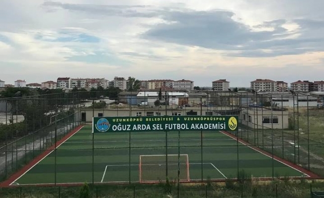 Tren kazasında hayatını kaybeden Oğuz Arda Sel adına futbol akademisi