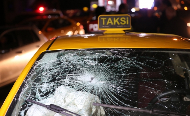 Beyoğlu'nda trafik kazası: 2 yaralı