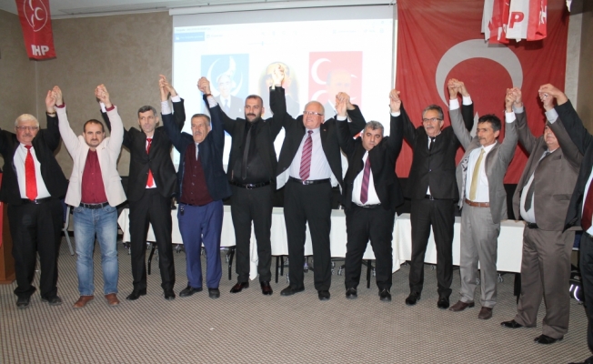 MHP belediye başkan adaylarını tanıttı