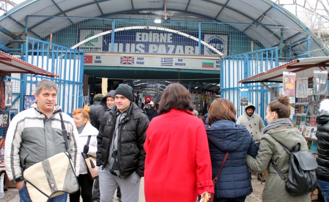 Yunan ve Bulgar turistler Noel alışverişini Edirne'de yapıyor