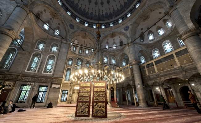 Eyüp Sultan Camisi, Savatlı'nın eserlerine kapılarını açtı