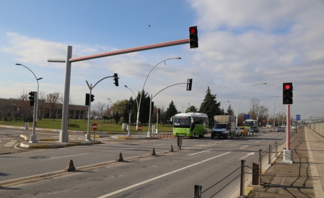 Kocaeli'de yeni nesil trafik lambaları