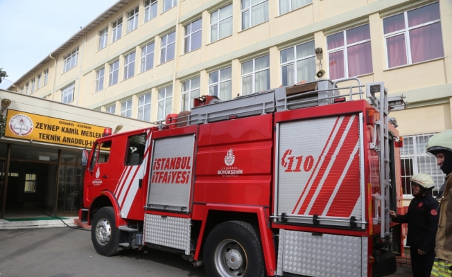 Üsküdar'da okulda yangın