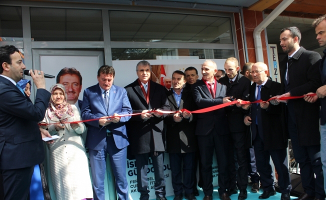 AK Parti Ferizli seçim bürosu açıldı
