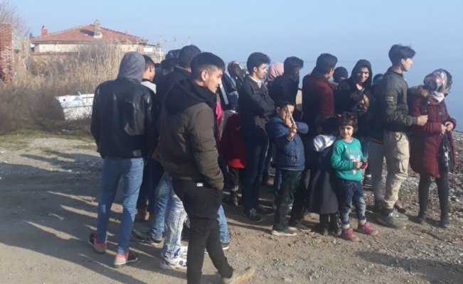 Balıkesir'de 37 düzensiz göçmen yakalandı