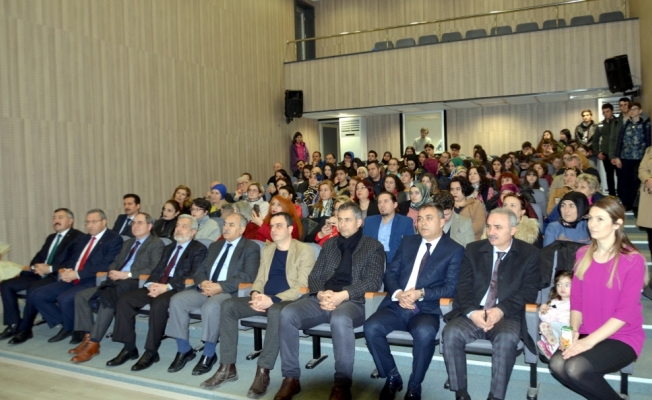 Karamürsel'de “atıkların kent hayatına etkisi“ konferansı