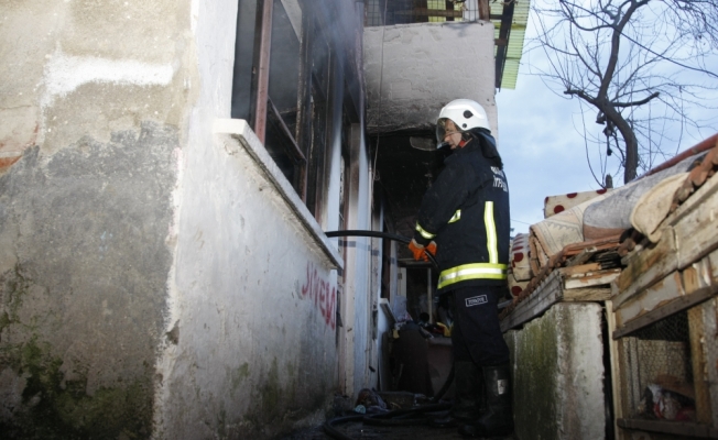Orhangazi'de ev yangını