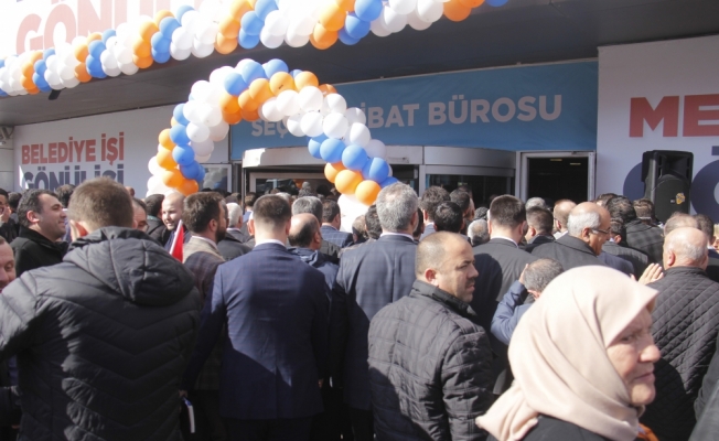 Alinur Aktaş'ın seçim ofisi açılışı