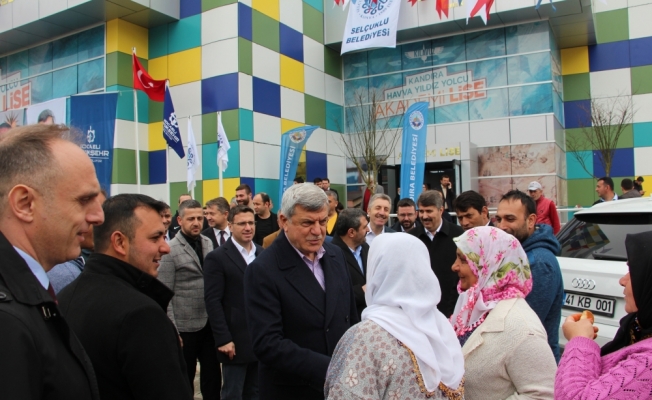 Kandıra'da gençlik merkezi ve cami açılışı yapıldı