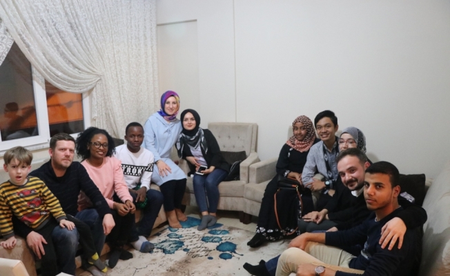 Uluslararası öğrenciler Kocaeli'de ailelerin evine konuk oluyor