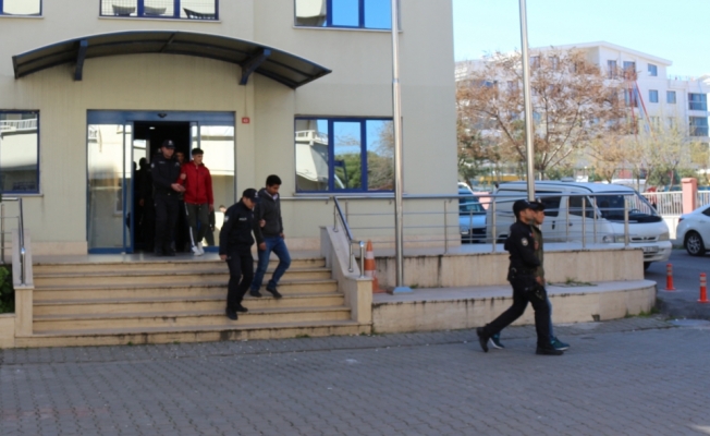 Yalova'da 109 düzensiz göçmen yakalandı