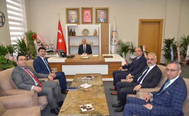 Erenler Belediye Başkanı Kılıç'a ziyaretler