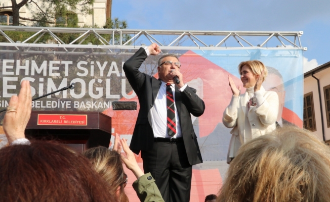 Kırklareli Belediye Başkanı Kesimoğlu, mazbatasını aldı