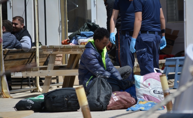 Balıkesir'de 26 düzensiz göçmen yakalandı