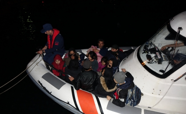 Ege Denizi'nde 29 düzensiz göçmen yakalandı