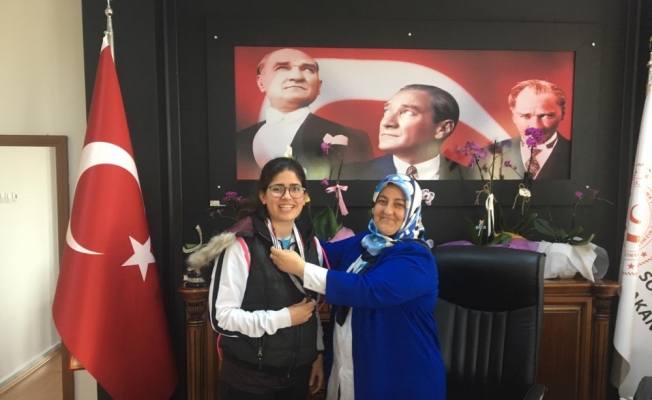 Türkiye şampiyonu Uslu'yu ziyaret etti