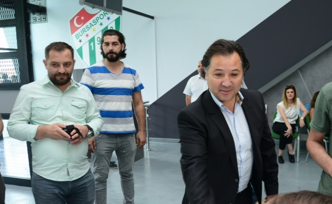 Bursaspor'da olağanüstü kongre ertelendi