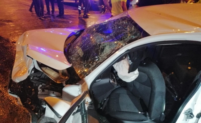 Kartal'da trafik kazasında 8 kişi yaralandı