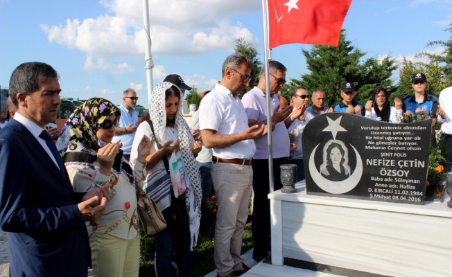 Şehit polis memuru Nefize Çetin Özsoy kabri başında anıldı