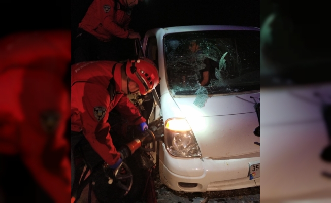 Balıkesir'de zincirleme trafik kazası: 9 yaralı