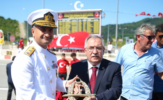 Sakarya'da, Dumlupınar Denizaltısı Şehitleri Anıtı törenle açıldı