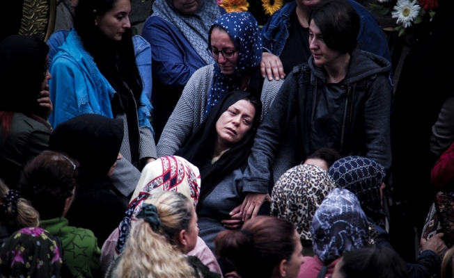Bursa'daki kazada ölen lise öğrencisi toprağa verildi