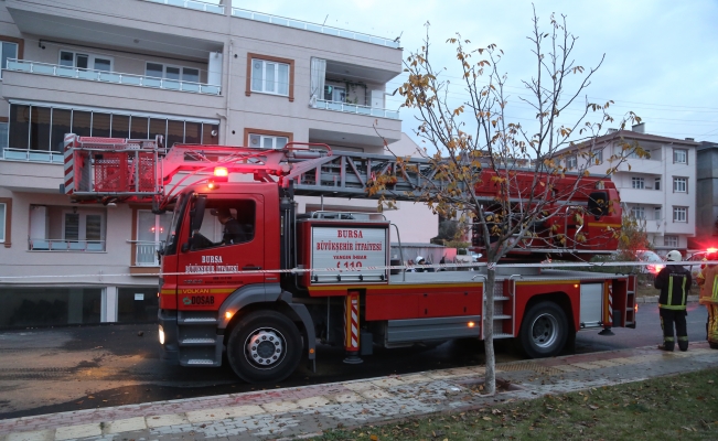 Bursa'da doğal gaz hattında çıkan yangın söndürüldü
