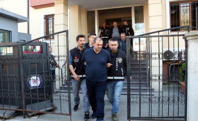 GÜNCELLEME - Sakarya merkezli oto dolandırıcılığı operasyonunda 4 şüpheli tutuklandı