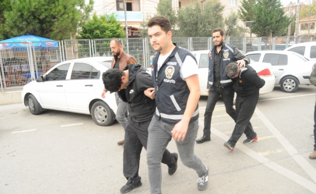 Gebze'de akaryakıt hırsızlığı şüphelisi 2 kişi tutuklandı