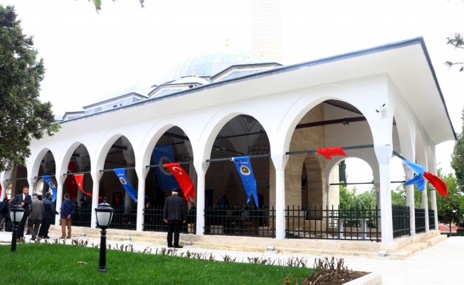 Mimar Sinan'ın eseri Rüstem Paşa camisi ibadete açıldı