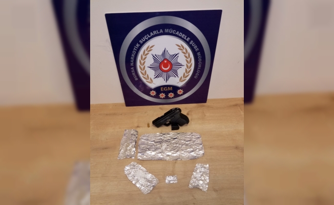 Bursa ve İstanbul'daki eş zamanlı uyuşturucu operasyonunda 31 gözaltı