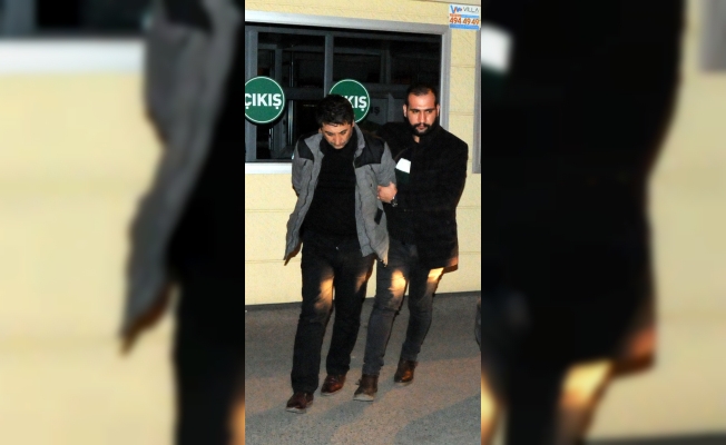 Kocaeli'de dolandırıcılık yaptıkları iddiasıyla yakalanan 3 şüpheli tutuklandı
