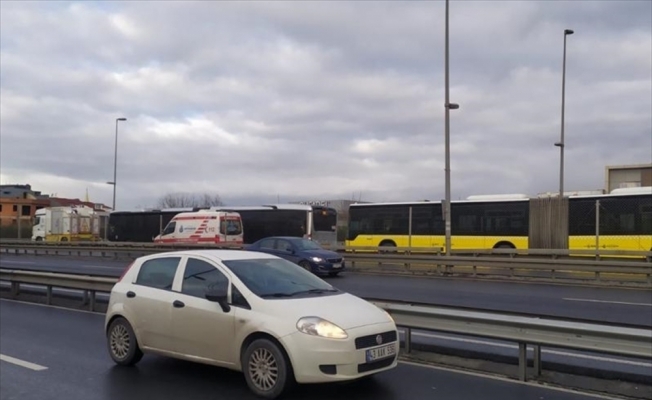 Okmeydanı'nda metrobüs kazası