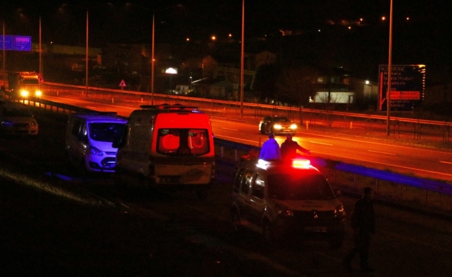 GÜNCELLEME - Tekirdağ'da yolun karşısına geçmek isterken otomobilin çarptığı 3 kişi öldü