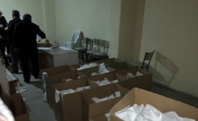 Gebze'de kaçak üretilen 15 bin maske ele geçirildi