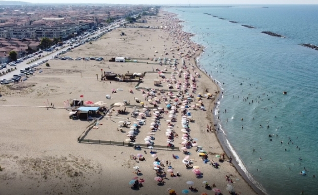 Kocaeli ve Sakarya sahillerinde 390 kişi boğulmaktan kurtarıldı