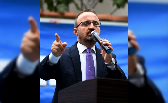 AK Parti'li Turan, partisinin Bayramiç İlçe Kongresinde konuştu:
