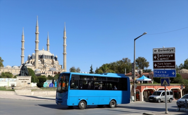 Edirne'de 65 yaş ve üstü vatandaşlara ücretsiz toplu ulaşım aracı kısıtlaması